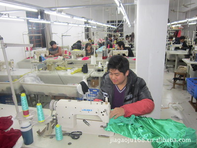 杭州龙霆服饰 专业服装加工与全方位定制服务